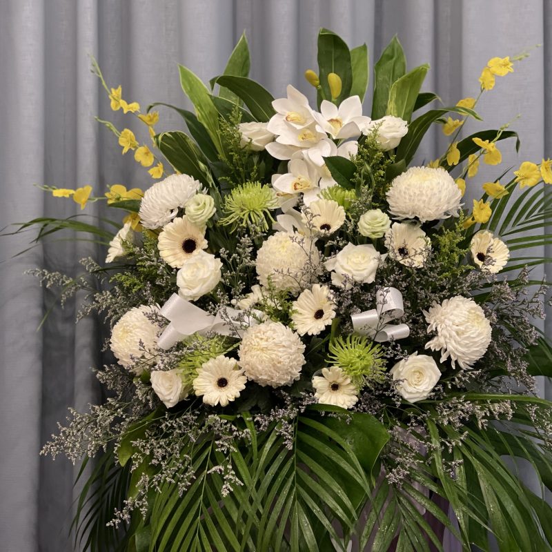 Classic Floral Wreath